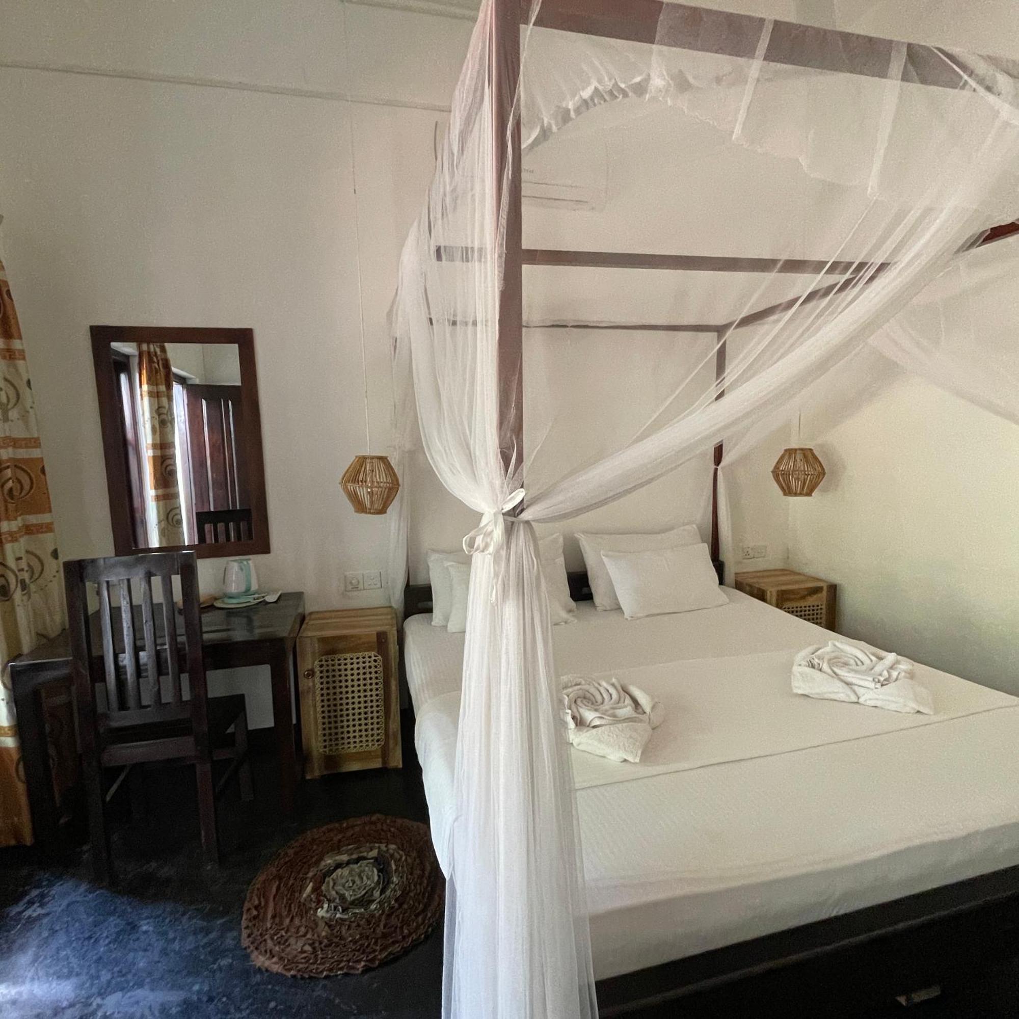 Agra Arugambay Hostel Arugam Bay Kültér fotó